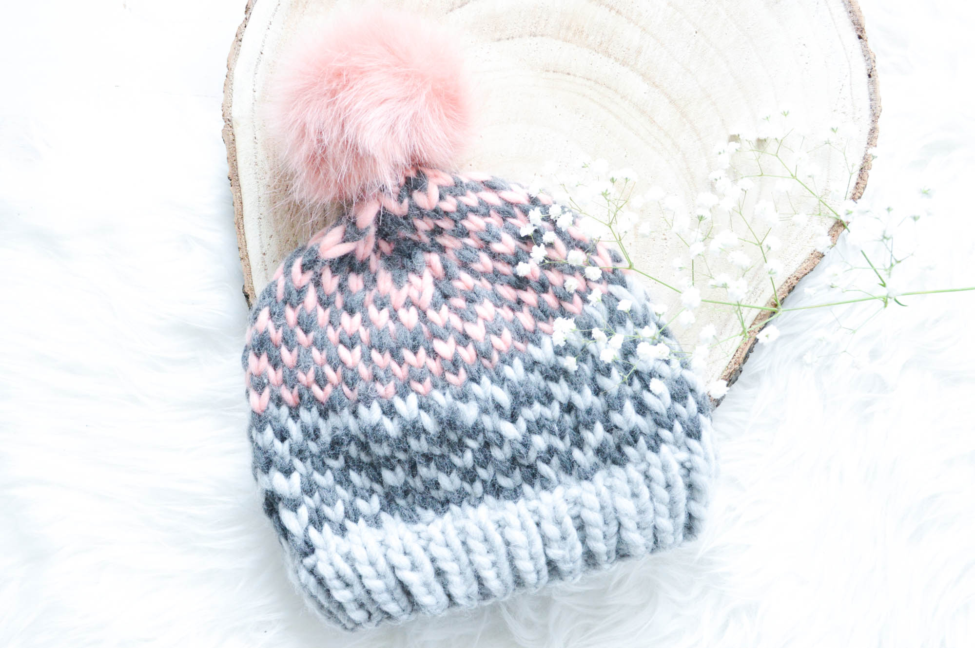 Wie Stricke Ich Eine Mütze Mit Bommel Einfache Strickmütze mit Bommel - Mein gehäkeltes Herz